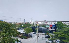 View Dee Bkk Airport Residence