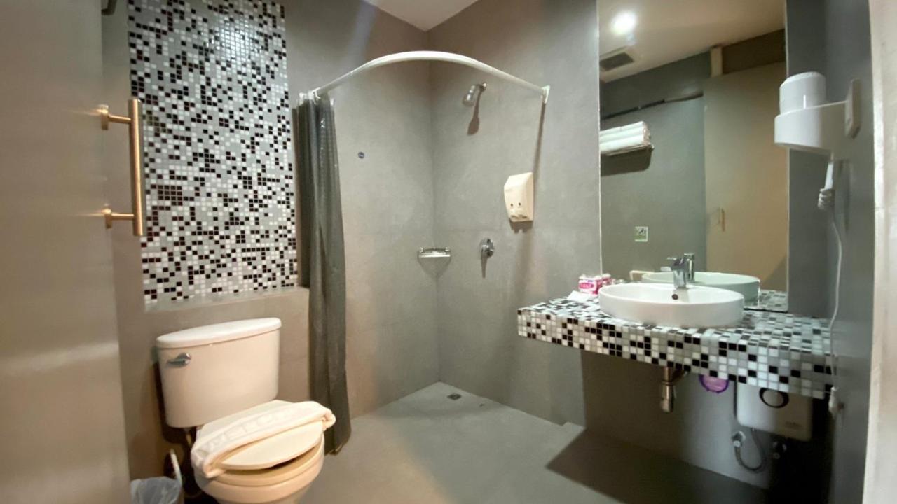 View Dee Bkk Airport Residence Bangkok Extérieur photo