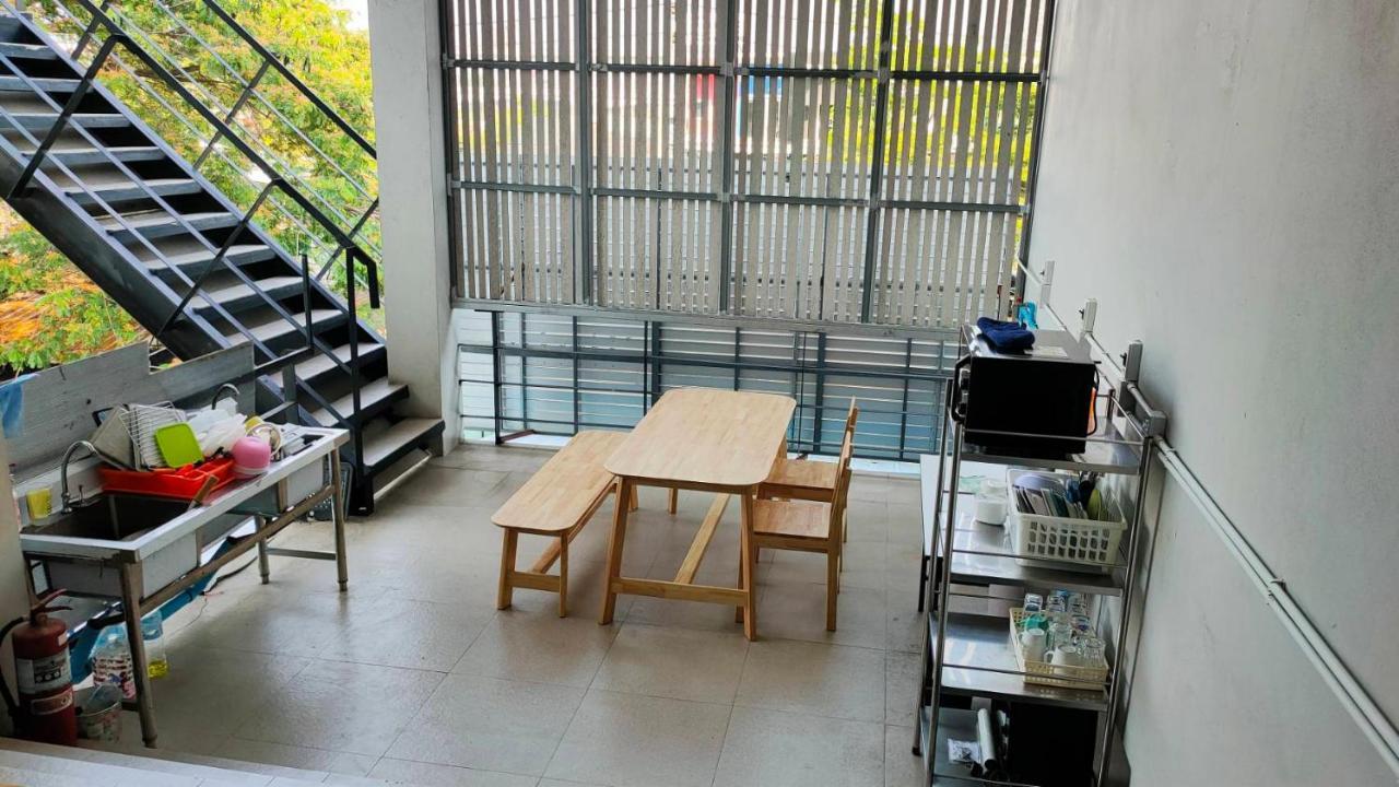 View Dee Bkk Airport Residence Bangkok Extérieur photo